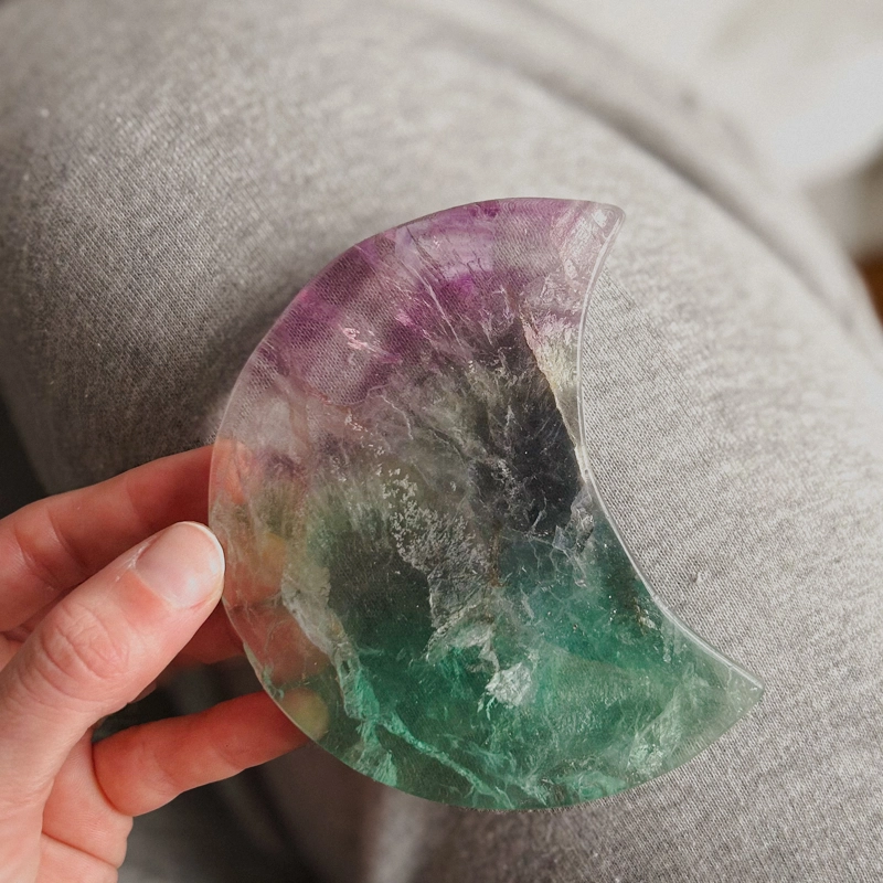 luna in Fluorite Arcobaleno